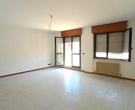 Ufficio / Studio Medico in Palazzina con Ascensore