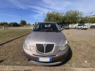 Lancia Ypsilon 1.2 Benzina - 2010