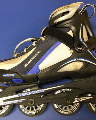 Roller blades per ragazzo/a e set paracolpi