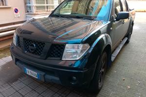 Nissan navara D40