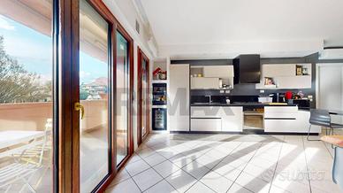 Cucina Scavolini lineare con penisola