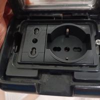 SERIE LIVING INTERNATIONAL DIVERSO MATERIALE 