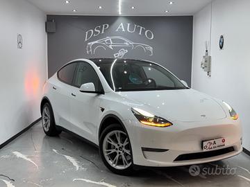 Tesla Model Y AWD Performance