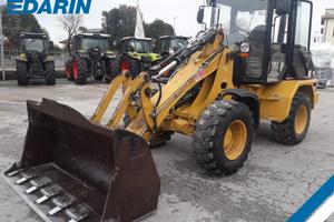 Pala caricatrice CATERPILLAR 908