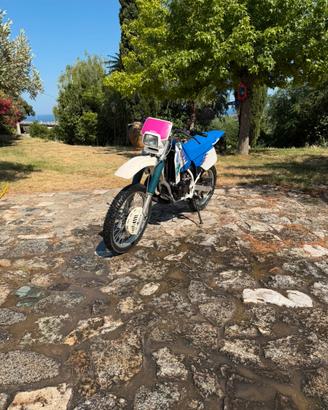 CRM 125 R 2 t