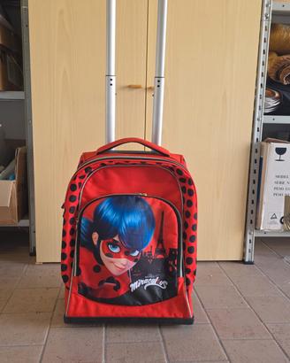 trolley per scuola elementare 