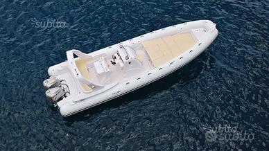 Noleggio gommone isole eolie