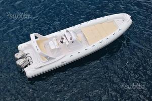 Noleggio gommone isole eolie