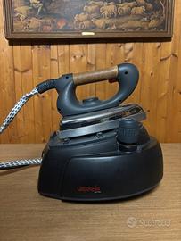 Ferro da stiro a vapore