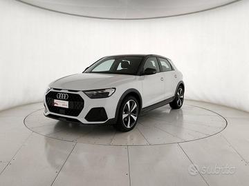 Audi A1 Allstreet 30 1.0 tfsi Identity Contrast 11