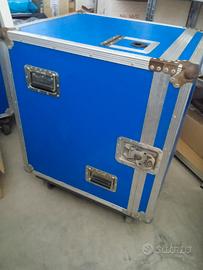 Flight case misure 76x57x51 cm Usato