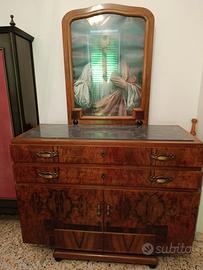 comò antico con marmo nero..!