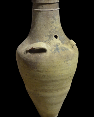 ANTICA GIARA TERRACOTTA CON MANICI '800