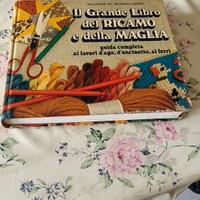 Il Grande Libro del Ricamo e della Maglia 