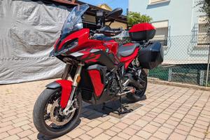 BMW S1000 XR + tris borse e pacchetti