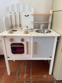 Cucina in legno