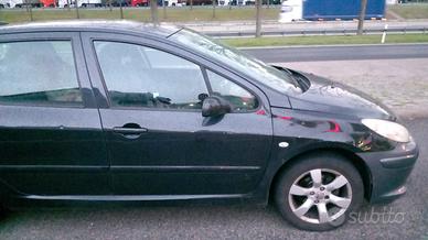 Peugeot 307 - 2004