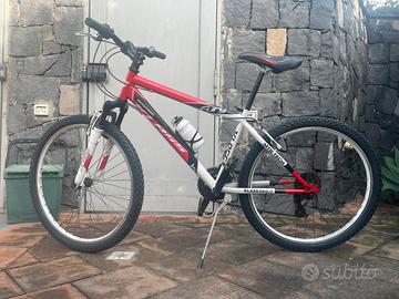 Bicicletta Klass mtb tech 26