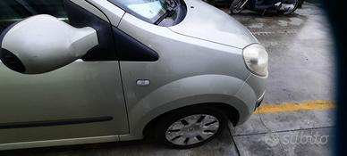 RENAULT TWINGO 2007 - PARAFANGO DESTRO