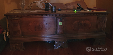 cassapanca antica