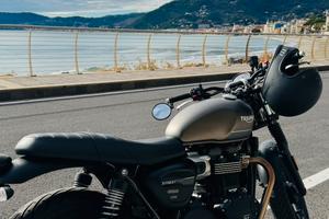 Triumph Street Twin 900 2021