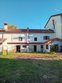 Edificio con Annesso Rustico a San Canzian