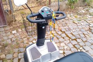 Scooter Elettrico Per anziani/disabili