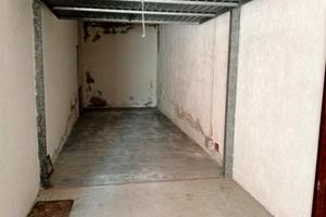 Garage + magazino