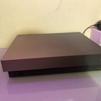 Xbox one X gold 1 Tb