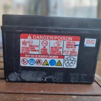 batteria moto Ktm Duke 125 anno 2018 