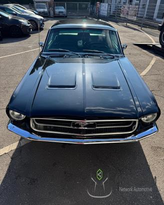 Ford Mustang 2 porte hardtop