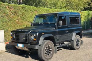 Land Rover Defender 2009