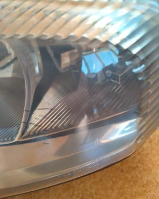 Fanale anteriore sx alfa romeo gt (937)