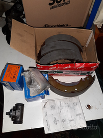 Freni posteriori ganasce e cilindretti Ford mondeo