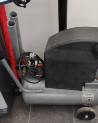 Compressore 24 LT Kinzo da sistemare