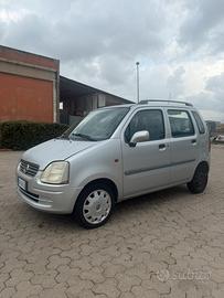 Opel agila