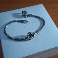Charm Pandora Cerchio eterno viola 