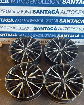 4 cerchi in lega Toyota CHR anno 2017 5 fori 104x1