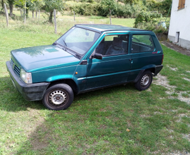 Fiat Panda 1992 con gomme e cerchioni invernali