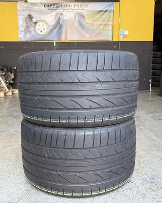 2 Gomme 305/30R19 Bridgestone Estive 90% residui