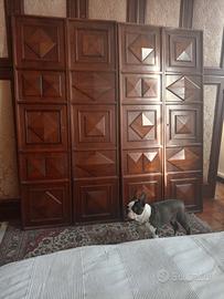 Quattro porte d’armadio in legno massello – Inizio