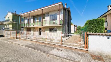 VILLA SINGOLA A BORGO VIRGILIO