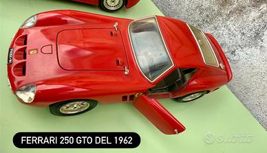 Ferrari GTO 1962 1:18 die-cast bburago