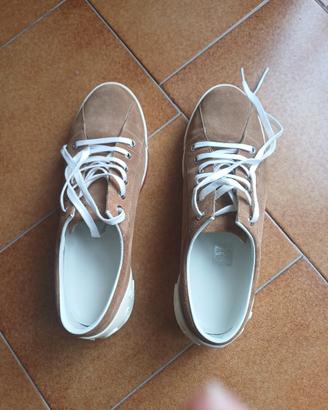 Sneakers Gucci originali in suede cammello