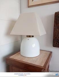 Lampada da comodino o da soggiorno 