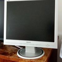 Monitor 17" Philips a 5 eur