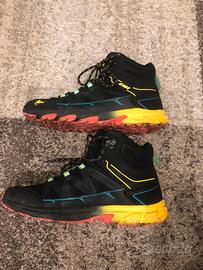 Scarpone trekking uomo