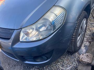 FARO ANTERIORE SINISTRO SUZUKI SX4 1° Serie faro