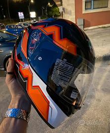 Casco AGV