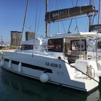 Catamarano BALI 4.1